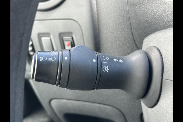 Renault Master T35 2.3 dCi L2H2*A/C*NAVI*HAAK*CRUISE*TEL*IMPERIAA