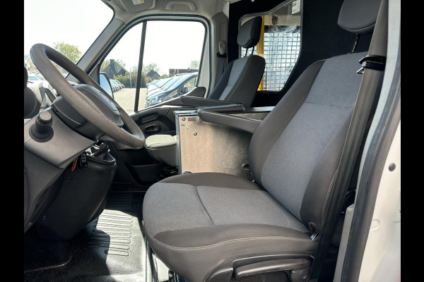 Renault Master T35 2.3 dCi L2H2*A/C*NAVI*HAAK*CRUISE*TEL*IMPERIAA