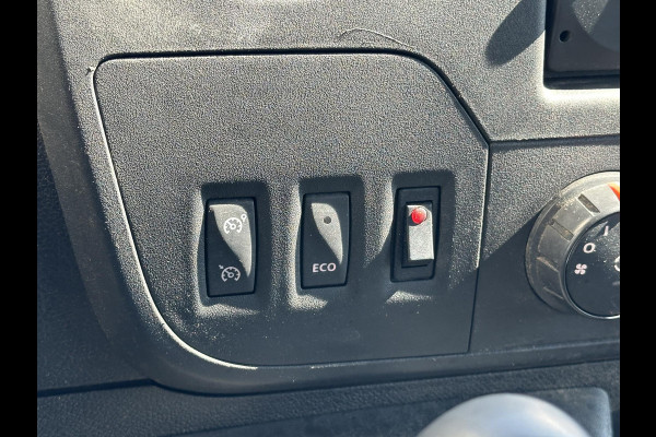 Renault Master T35 2.3 dCi L2H2*A/C*NAVI*HAAK*CRUISE*TEL*IMPERIAA