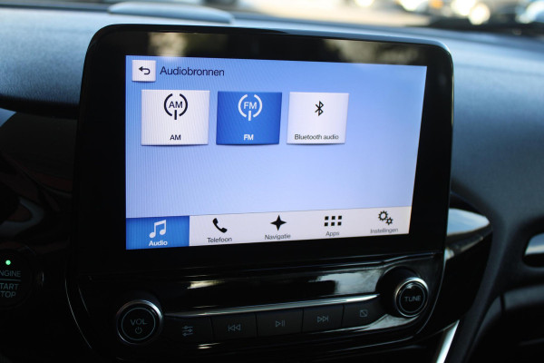 Ford Fiesta 1.0 EcoBoost 100 PK Titanium | Inclusief nieuwe distributie i.c.m. afleverpakket | Navi | Cruise | Climate control