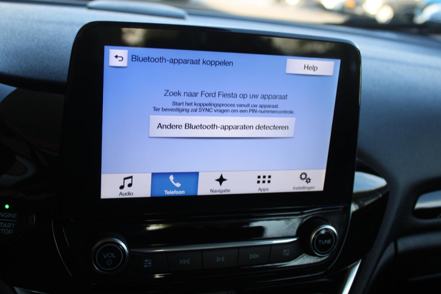 Ford Fiesta 1.0 EcoBoost 100 PK Titanium | Inclusief nieuwe distributie i.c.m. afleverpakket | Navi | Cruise | Climate control