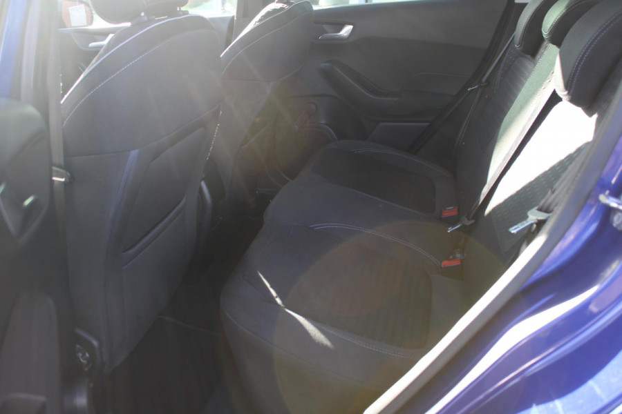 Ford Fiesta 1.0 EcoBoost 100 PK Titanium | Inclusief nieuwe distributie i.c.m. afleverpakket | Navi | Cruise | Climate control