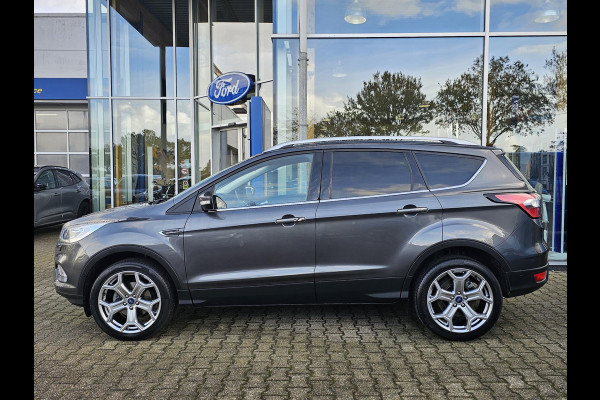 Ford Kuga 1.5 EcoBoost Titanium 150 pk | Nieuwstaat | Navigatie | PDC voor + achter | Keyless entry | Elektrisch bedienbare achterklep | Winterpack | Bi-xenon etc. Ford Kuga 1.5 EcoBoost Titanium 150 pk | Nieuwstaat | Navigatie | PDC voor + achter | Keyless entry | Elektrisch bedienbare achterklep | Winterpack | Bi-xenon etc.