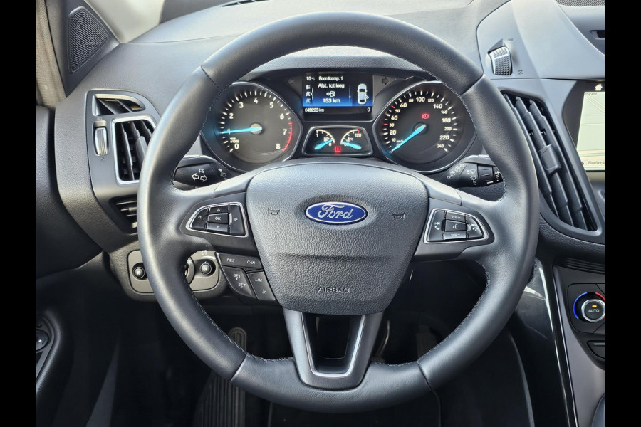Ford Kuga 1.5 EcoBoost Titanium 150 pk | Nieuwstaat | Navigatie | PDC voor + achter | Keyless entry | Elektrisch bedienbare achterklep | Winterpack | Bi-xenon etc. Ford Kuga 1.5 EcoBoost Titanium 150 pk | Nieuwstaat | Navigatie | PDC voor + achter | Keyless entry | Elektrisch bedienbare achterklep | Winterpack | Bi-xenon etc.