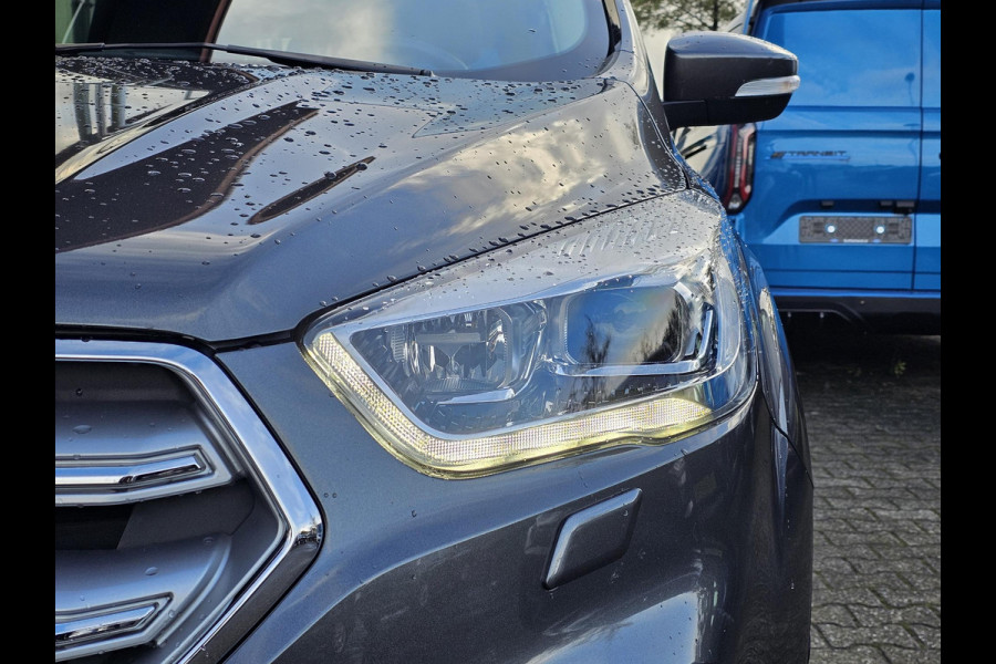 Ford Kuga 1.5 EcoBoost Titanium 150 pk | Nieuwstaat | Navigatie | PDC voor + achter | Keyless entry | Elektrisch bedienbare achterklep | Winterpack | Bi-xenon etc. Ford Kuga 1.5 EcoBoost Titanium 150 pk | Nieuwstaat | Navigatie | PDC voor + achter | Keyless entry | Elektrisch bedienbare achterklep | Winterpack | Bi-xenon etc.