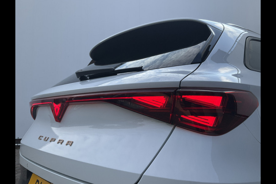 CUPRA Leon Sportstourer 1.5 TSI PHEV e-Hybrid Business Elek.Trekhaak Adap.Cruise Carplay Camera Sfeerverl 2025 3136KM!