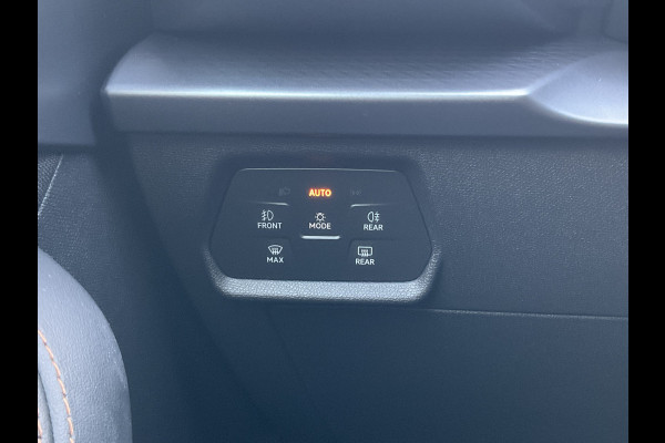 CUPRA Leon Sportstourer 1.5 TSI PHEV e-Hybrid Business Elek.Trekhaak Adap.Cruise Carplay Camera Sfeerverl 2025 3136KM!