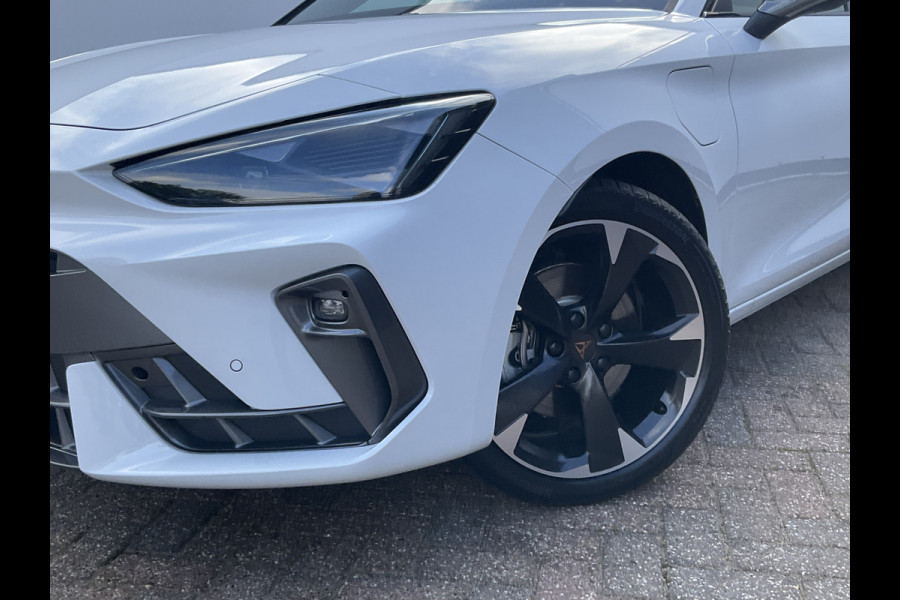 CUPRA Leon Sportstourer 1.5 TSI PHEV e-Hybrid Business Elek.Trekhaak Adap.Cruise Carplay Camera Sfeerverl 2025 3136KM!