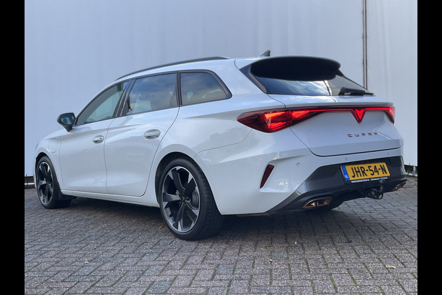 CUPRA Leon Sportstourer 1.5 TSI PHEV e-Hybrid Business Elek.Trekhaak Adap.Cruise Carplay Camera Sfeerverl 2025 3136KM!