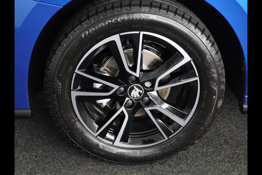 Škoda Fabia Monte Carlo 1.0 TSI 95 pk 5 versn. Hand | Verwarmbare voorstoelen | Hill start | Zwart dak