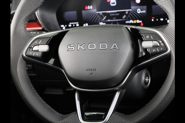 Škoda Fabia Monte Carlo 1.0 TSI 95 pk 5 versn. Hand | Verwarmbare voorstoelen | Hill start | Zwart dak