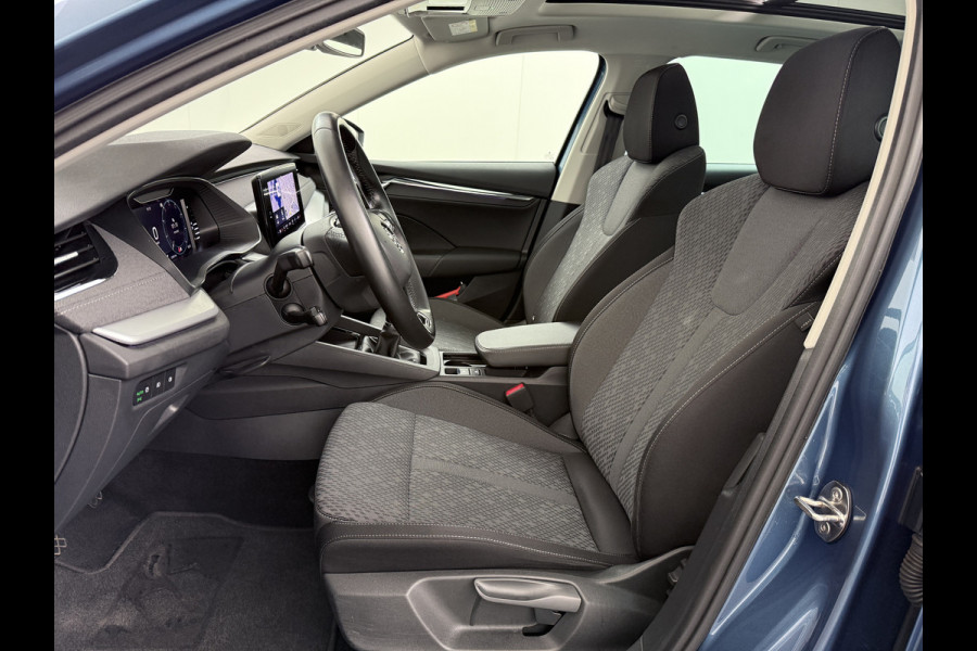 Škoda Octavia Combi 1.5TSI 150PK Panoramadak Trekhaak Adap.Cruise Navi Ecc Apple Carplay Android Auto First Edition Elek.Achterklep Virtual Cockpit Pdc Keyless Wifi 1e Eigenaar Origineel Nederlandse Auto Škoda Octavia Combi 1.5TSI 150PK Panoramadak Trekhaak Adap.Cruise Navi Ecc Apple Carplay Android Auto First Edition Elek.Achterklep Virtual Cockpit Pdc Keyless Wifi 1e Eigenaar Origineel Nederlandse Auto