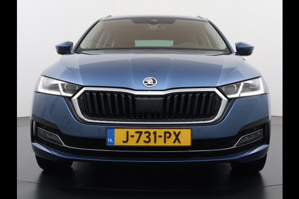 Škoda Octavia Combi 1.5TSI 150PK Panoramadak Trekhaak Adap.Cruise Navi Ecc Apple Carplay Android Auto First Edition Elek.Achterklep Virtual Cockpit Pdc Keyless Wifi 1e Eigenaar Origineel Nederlandse Auto Škoda Octavia Combi 1.5TSI 150PK Panoramadak Trekhaak Adap.Cruise Navi Ecc Apple Carplay Android Auto First Edition Elek.Achterklep Virtual Cockpit Pdc Keyless Wifi 1e Eigenaar Origineel Nederlandse Auto