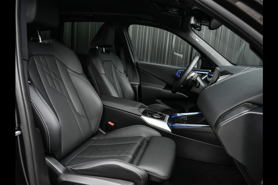 BMW X3 30e xDrive | M-SPORT | COMFORT ACCESS | ACTIVE CRUISE | LEDER | STOELVERWARMING | STUURWIEL VERWARMING | MEMORY SEATS | AMBIANCE