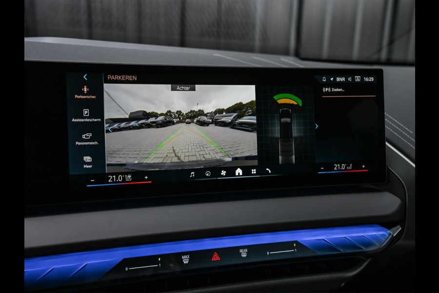 BMW X3 30e xDrive | M-SPORT | COMFORT ACCESS | ACTIVE CRUISE | LEDER | STOELVERWARMING | STUURWIEL VERWARMING | MEMORY SEATS | AMBIANCE