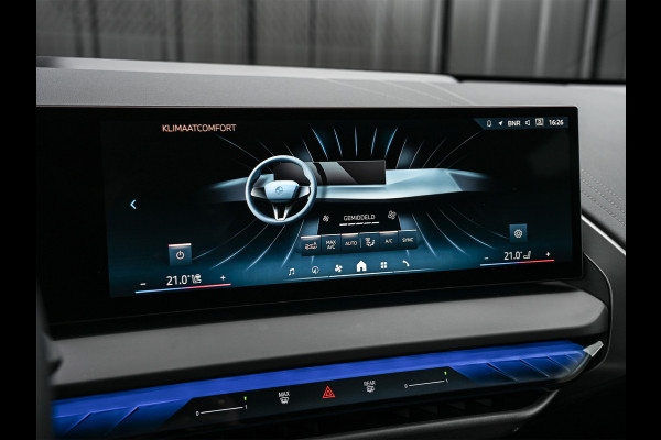 BMW X3 30e xDrive | M-SPORT | COMFORT ACCESS | ACTIVE CRUISE | LEDER | STOELVERWARMING | STUURWIEL VERWARMING | MEMORY SEATS | AMBIANCE