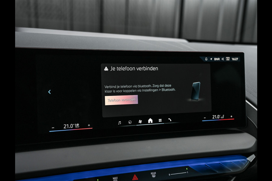 BMW X3 30e xDrive | M-SPORT | COMFORT ACCESS | ACTIVE CRUISE | LEDER | STOELVERWARMING | STUURWIEL VERWARMING | MEMORY SEATS | AMBIANCE