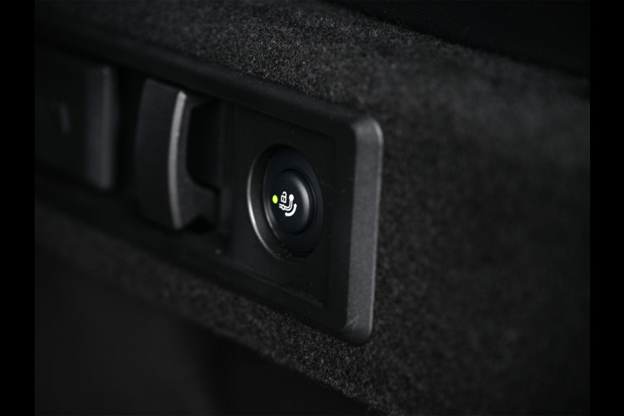 BMW X3 30e xDrive | M-SPORT | COMFORT ACCESS | ACTIVE CRUISE | LEDER | STOELVERWARMING | STUURWIEL VERWARMING | MEMORY SEATS | AMBIANCE