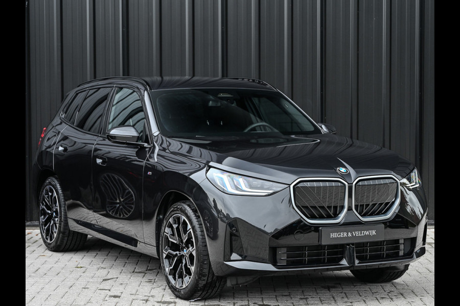 BMW X3 30e xDrive | M-SPORT | COMFORT ACCESS | ACTIVE CRUISE | LEDER | STOELVERWARMING | STUURWIEL VERWARMING | MEMORY SEATS | AMBIANCE