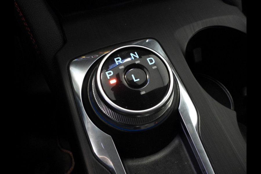 Ford Kuga 2.5 PHEV Plug-In ST-Line X TREKHAAK/NAVI/CAMERA/B&O/HEAD-UP/19"LMV! Ford Kuga 2.5 PHEV Plug-In ST-Line X TREKHAAK/NAVI/CAMERA/B&O/HEAD-UP/19"LMV!