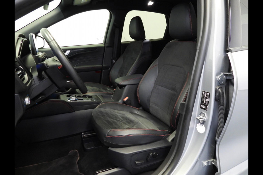 Ford Kuga 2.5 PHEV Plug-In ST-Line X TREKHAAK/NAVI/CAMERA/B&O/HEAD-UP/19"LMV! Ford Kuga 2.5 PHEV Plug-In ST-Line X TREKHAAK/NAVI/CAMERA/B&O/HEAD-UP/19"LMV!