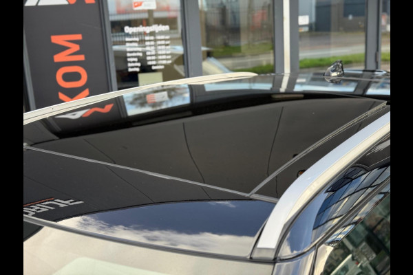 Land Rover Range Rover Velar 2.0 P250 Turbo AWD S | Pano | Airco | Cruise Land Rover Range Rover Velar 2.0 P250 Turbo AWD S | Pano | Airco | Cruise