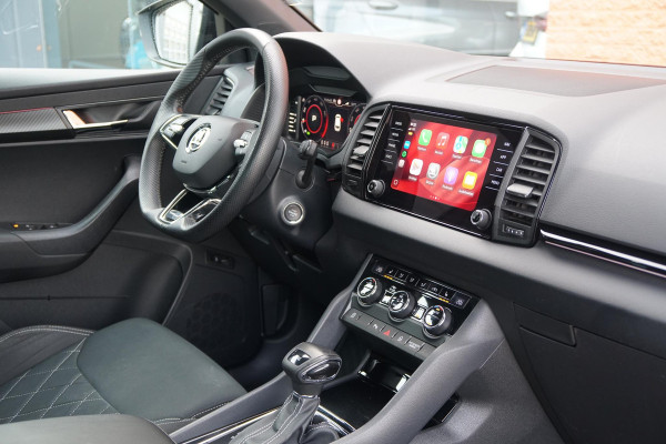 Škoda Karoq 1.5 TSI ACT Sportline Business *EERSTE EIGENAAR* + KEYLESS / CAMERA / CANTON AUDIO / TREKHAAK