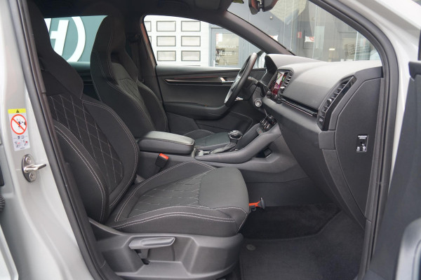 Škoda Karoq 1.5 TSI ACT Sportline Business *EERSTE EIGENAAR* + KEYLESS / CAMERA / CANTON AUDIO / TREKHAAK
