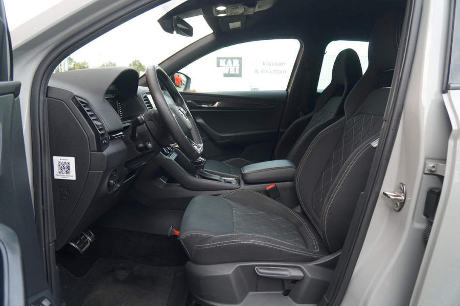 Škoda Karoq 1.5 TSI ACT Sportline Business *EERSTE EIGENAAR* + KEYLESS / CAMERA / CANTON AUDIO / TREKHAAK