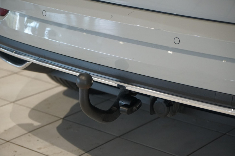 Škoda Karoq 1.5 TSI ACT Sportline Business *EERSTE EIGENAAR* + KEYLESS / CAMERA / CANTON AUDIO / TREKHAAK