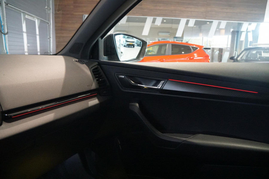 Škoda Karoq 1.5 TSI ACT Sportline Business *EERSTE EIGENAAR* + KEYLESS / CAMERA / CANTON AUDIO / TREKHAAK