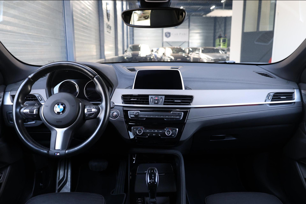 BMW X2 SDrive20i M Sport LED/SFEER/PANO/LEER+S.VERWARMING/KEYLESS/CAM/CRUISE/ECC/12 MND GARANTIE! BMW X2 SDrive20i M Sport LED/SFEER/PANO/LEER+S.VERWARMING/KEYLESS/CAM/CRUISE/ECC/12 MND GARANTIE!