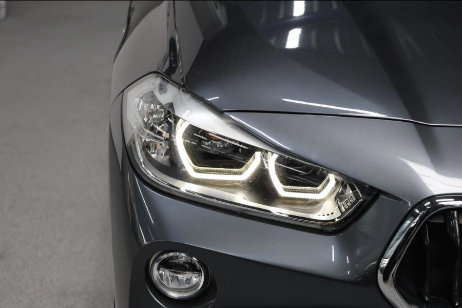 BMW X2 SDrive20i M Sport LED/SFEER/PANO/LEER+S.VERWARMING/KEYLESS/CAM/CRUISE/ECC/12 MND GARANTIE! BMW X2 SDrive20i M Sport LED/SFEER/PANO/LEER+S.VERWARMING/KEYLESS/CAM/CRUISE/ECC/12 MND GARANTIE!