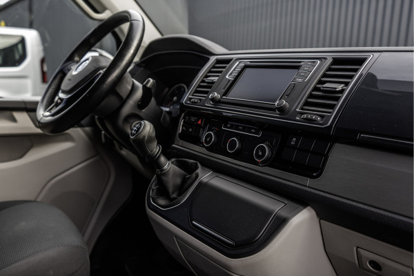 Volkswagen Transporter T6 2.0TDI 150PK | L2H1 | LED | Camera | CarPlay | Navigatie | Cruise | Airco | PDC | Euro 6