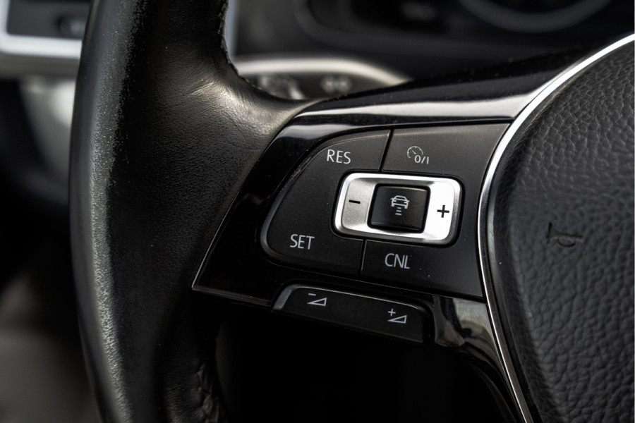 Volkswagen Transporter T6 2.0TDI 150PK | L2H1 | LED | Camera | CarPlay | Navigatie | Cruise | Airco | PDC | Euro 6