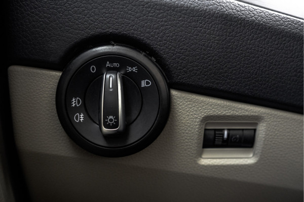 Volkswagen Transporter T6 2.0TDI 150PK | L2H1 | LED | Camera | CarPlay | Navigatie | Cruise | Airco | PDC | Euro 6