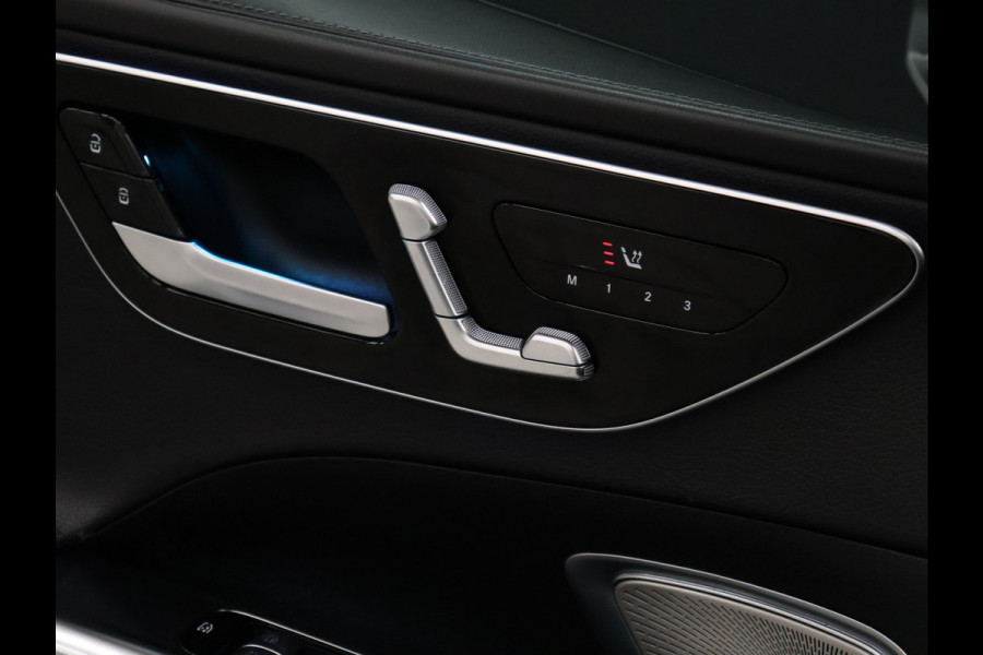 Mercedes-Benz C-Klasse 200 4MATIC AMG Line *WEEKAANBIEDING* [SCHUIFKANTELDAK, ADAPTIVE CRUISE CONTROL, BURMESTER, ELEKTRISCHE STOELEN, 360 CAMERA, SFEERLICHT, CARBON, URBAN GUARD+,  NIEUWSTAAT]