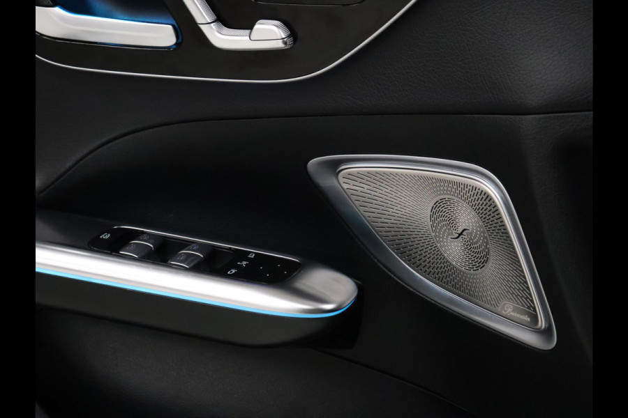 Mercedes-Benz C-Klasse 200 4MATIC AMG Line *WEEKAANBIEDING* [SCHUIFKANTELDAK, ADAPTIVE CRUISE CONTROL, BURMESTER, ELEKTRISCHE STOELEN, 360 CAMERA, SFEERLICHT, CARBON, URBAN GUARD+,  NIEUWSTAAT]