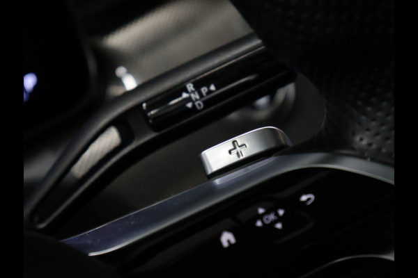 Mercedes-Benz C-Klasse 200 4MATIC AMG Line *WEEKAANBIEDING* [SCHUIFKANTELDAK, ADAPTIVE CRUISE CONTROL, BURMESTER, ELEKTRISCHE STOELEN, 360 CAMERA, SFEERLICHT, CARBON, URBAN GUARD+,  NIEUWSTAAT]