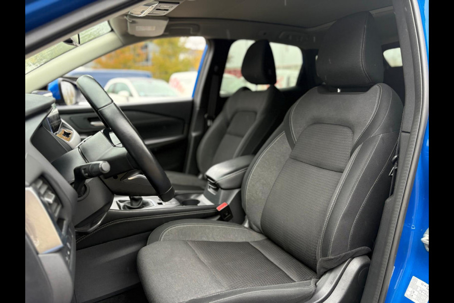 Nissan QASHQAI 1.3 MHEV Business Design Nissan QASHQAI 1.3 MHEV Business Design