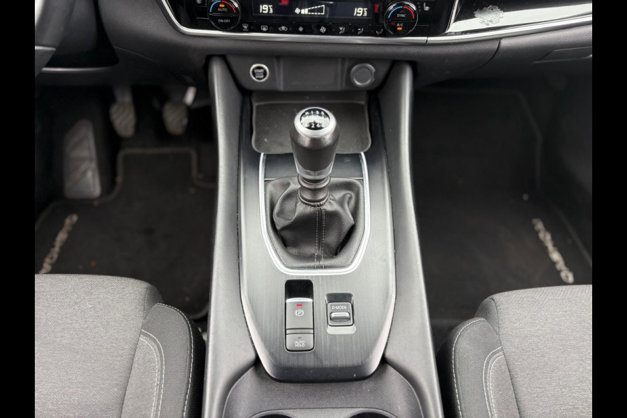 Nissan QASHQAI 1.3 MHEV Business Design Nissan QASHQAI 1.3 MHEV Business Design