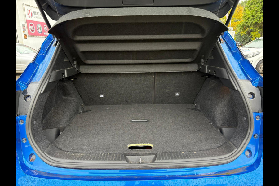 Nissan QASHQAI 1.3 MHEV Business Design Nissan QASHQAI 1.3 MHEV Business Design
