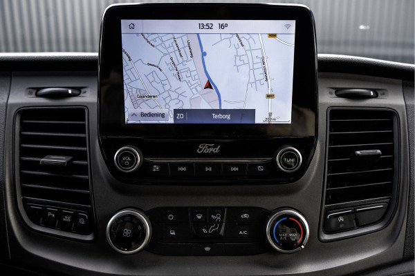 Ford Transit Custom 300 TDCI | L2H1 | 130PK | LED | Camera | CarPlay | Navigatie | Cruise | Airco | PDC | Euro 6 Ford Transit Custom 300 TDCI | L2H1 | 130PK | LED | Camera | CarPlay | Navigatie | Cruise | Airco | PDC | Euro 6