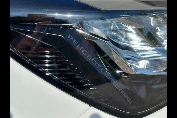 Peugeot 208 1.2 PureTech 75 Style | Navi | Apple Carplay | Parkeerhulp | A/C | Direct leverbaar