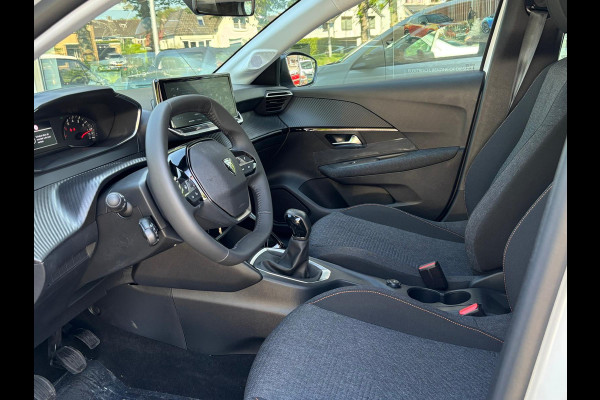Peugeot 208 1.2 PureTech 75 Style | Navi | Apple Carplay | Parkeerhulp | A/C | Direct leverbaar