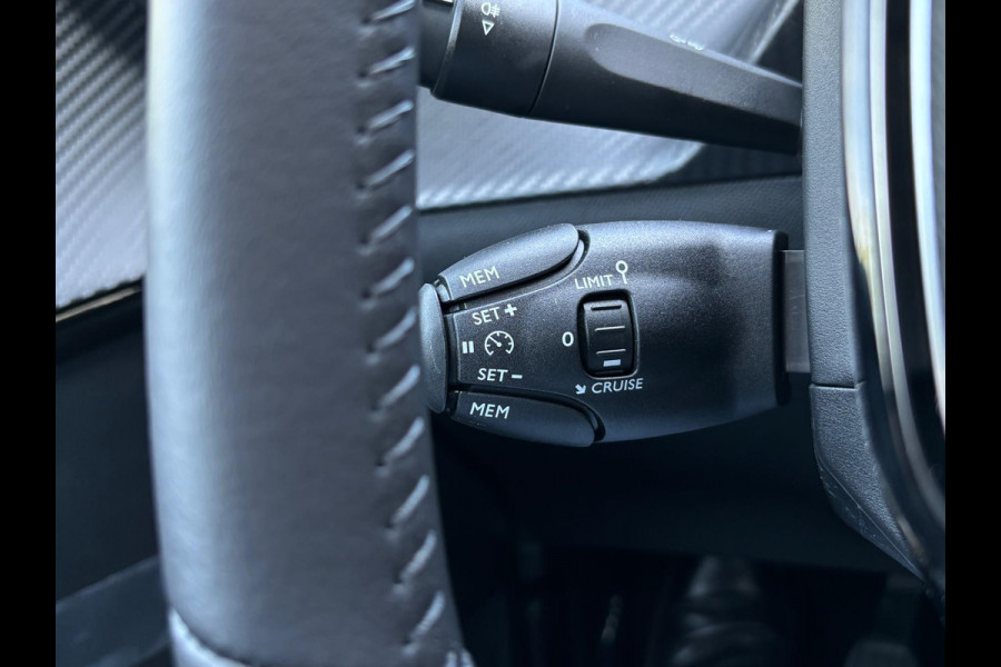 Peugeot 208 1.2 PureTech 75 Style | Navi | Apple Carplay | Parkeerhulp | A/C | Direct leverbaar