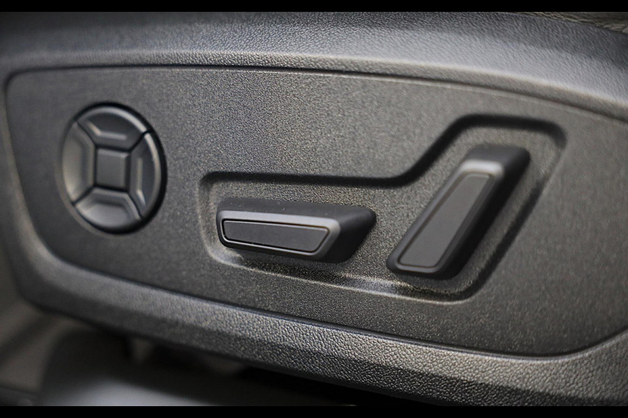 Audi A6 Avant 45 TFSI Quattro S6 Look / NAP / Navi / Cruise Control / Lane Assist / Camera / Memory / Elek Stoelen / Led / 20 Inc Audi A6 Avant 45 TFSI Quattro S6 Look / NAP / Navi / Cruise Control / Lane Assist / Camera / Memory / Elek Stoelen / Led / 20 Inc