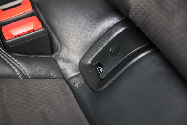 Audi A6 Avant 45 TFSI Quattro S6 Look / NAP / Navi / Cruise Control / Lane Assist / Camera / Memory / Elek Stoelen / Led / 20 Inc Audi A6 Avant 45 TFSI Quattro S6 Look / NAP / Navi / Cruise Control / Lane Assist / Camera / Memory / Elek Stoelen / Led / 20 Inc