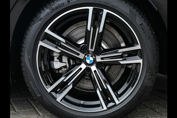 BMW 3 Serie Touring 330e | M-SPORT | GROTE ACCU | 19,5 kWh | CAMERA | SHADOW-LINE | FACELIFT | FULL-LED | STUUR- EN STOELVERWARMING | LED |