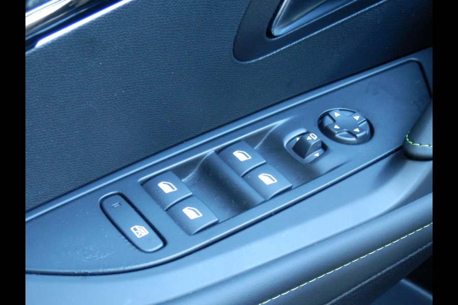 Peugeot 208 Hybrid e-DCS6 GT | 135pk | Automaat I 360 Camera | Panoramadak | Peugeot 208 Hybrid e-DCS6 GT | 135pk | Automaat I 360 Camera | Panoramadak |